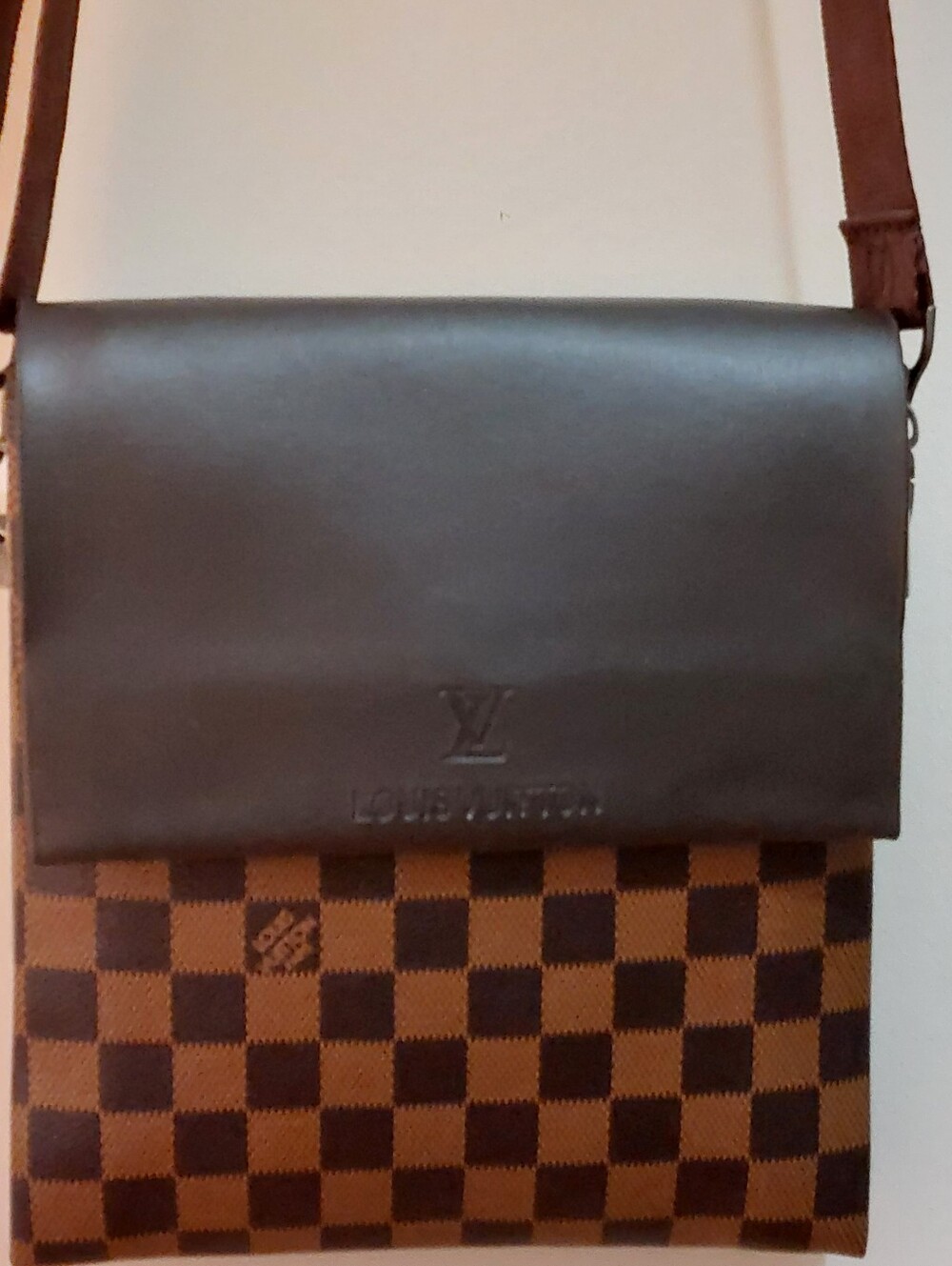 Louis Vuitton Brown Checkerboard Crossbody/Messenger Bag Brown Front Flap